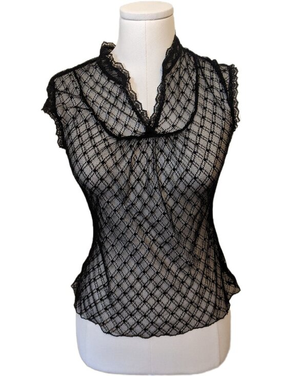 Kismet Tops - Sheer Black Lace Top Diamond Pattern Scalloped Collar Whimsigoth Gothic Vamp S